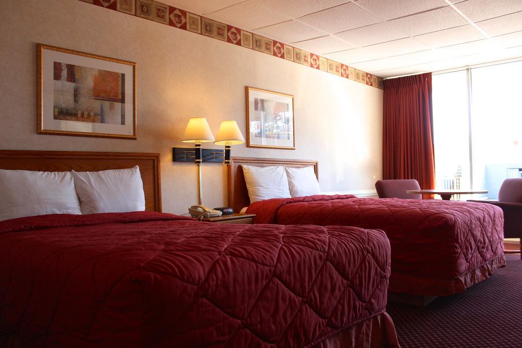 Regency Inn Richmond Dumbarton Habitación foto